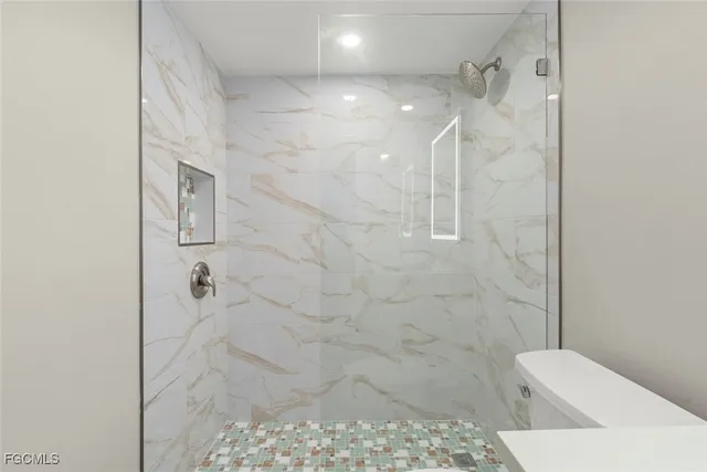 $649,000 | 1610 Middle Gulf Drive, Unit C2, Sanibel, FL 33957