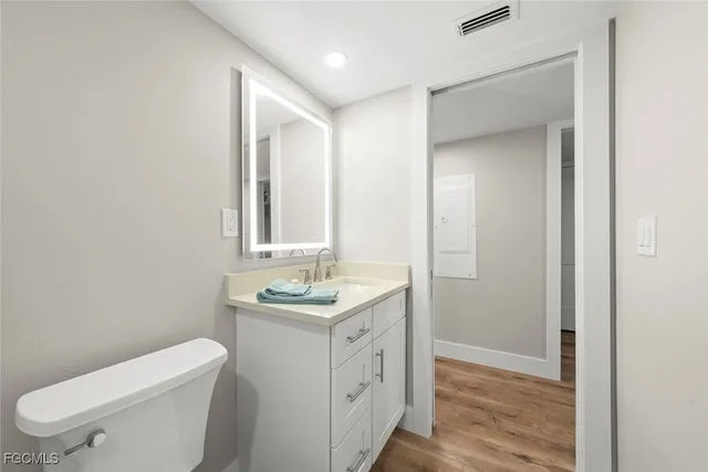 $649,000 | 1610 Middle Gulf Drive, Unit C2, Sanibel, FL 33957