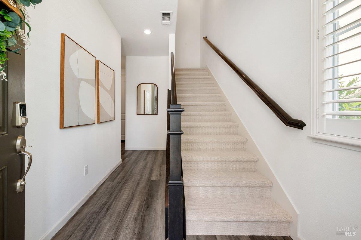 13 Idro Way Novato, CA 94945 - Photo 10 of 78