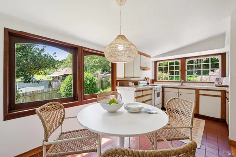 $1,595,000 | 9 Portola Avenue, Point Reyes Station, CA 94956
