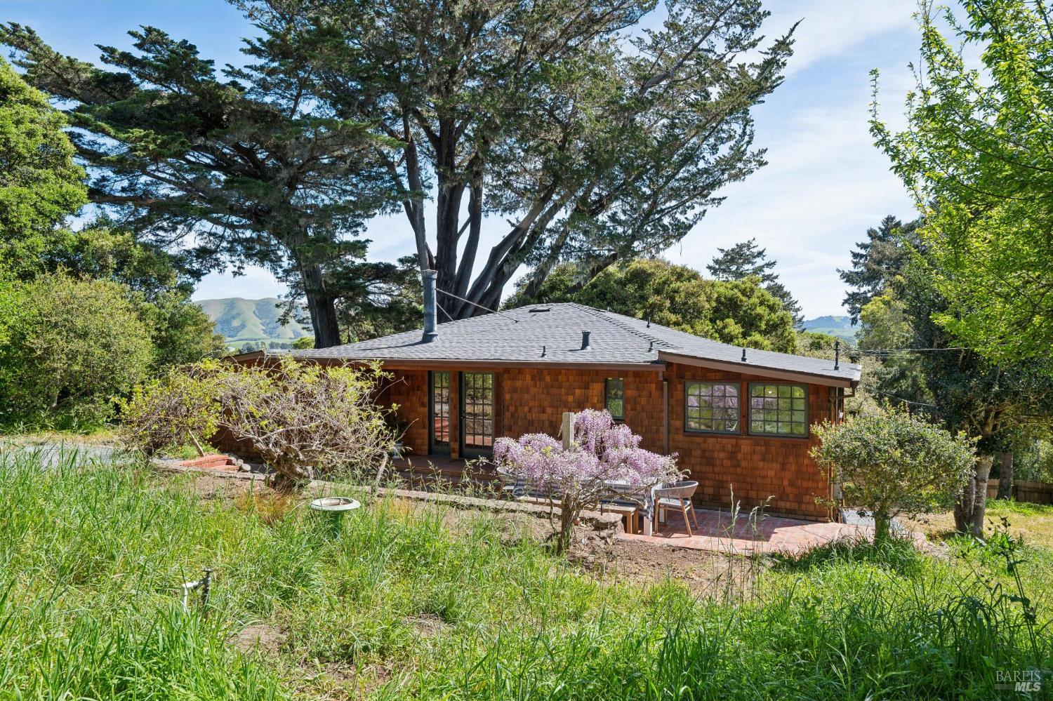 9 Portola Avenue Point Reyes Station, CA 94956 - Photo 2 of 55