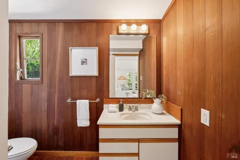 $1,595,000 | 9 Portola Avenue, Point Reyes Station, CA 94956