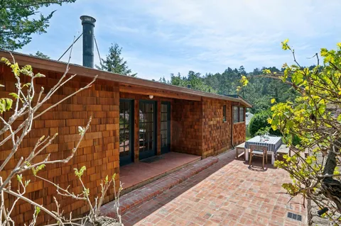 $1,595,000 | 9 Portola Avenue, Point Reyes Station, CA 94956