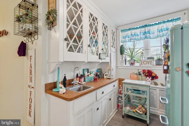 $1,075,000 | 1209 Lenox Road, Jenkintown, PA 19046