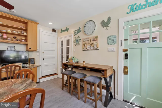 $1,075,000 | 1209 Lenox Road, Jenkintown, PA 19046