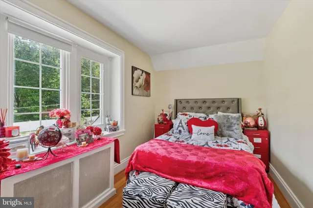 $1,075,000 | 1209 Lenox Road, Jenkintown, PA 19046