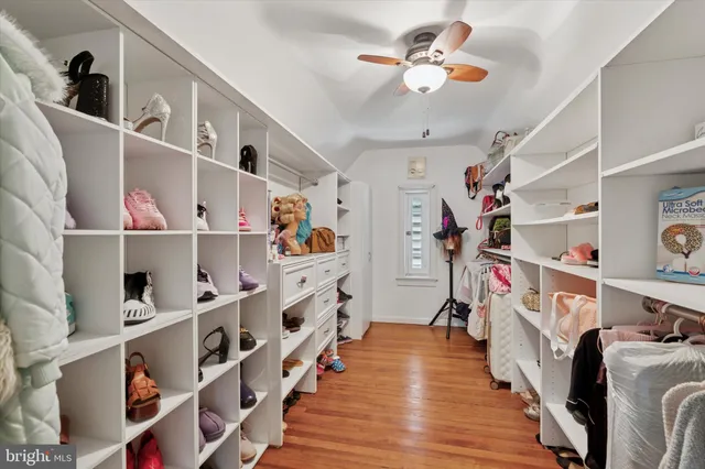 $1,075,000 | 1209 Lenox Road, Jenkintown, PA 19046