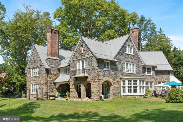 $1,075,000 | 1209 Lenox Road, Jenkintown, PA 19046