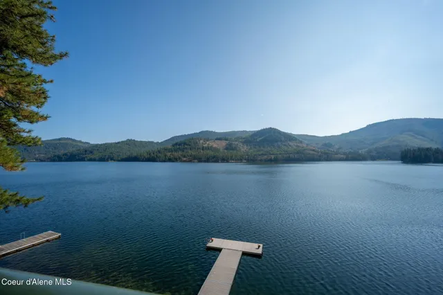 $1,999,000 | 10408 West Everest Loop, Spirit Lake, ID 83869