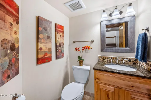 $1,999,000 | 10408 West Everest Loop, Spirit Lake, ID 83869