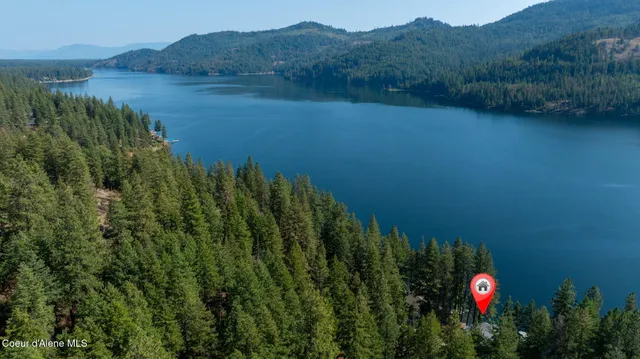 $1,999,000 | 10408 West Everest Loop, Spirit Lake, ID 83869