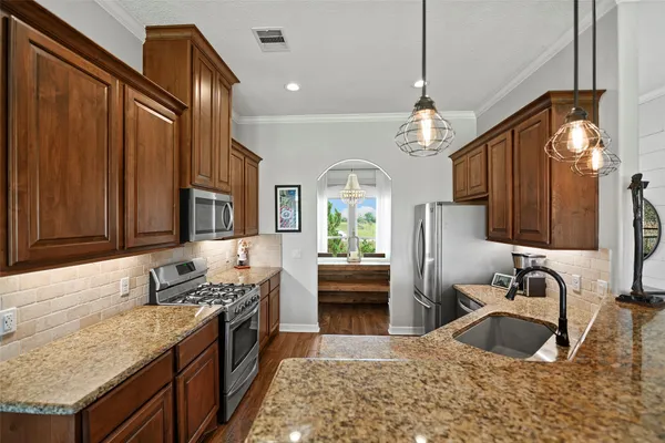 $519,000 | 5649 Pioneer Trail, Sealy, TX 77474