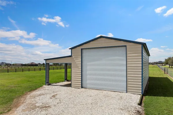 $519,000 | 5649 Pioneer Trail, Sealy, TX 77474