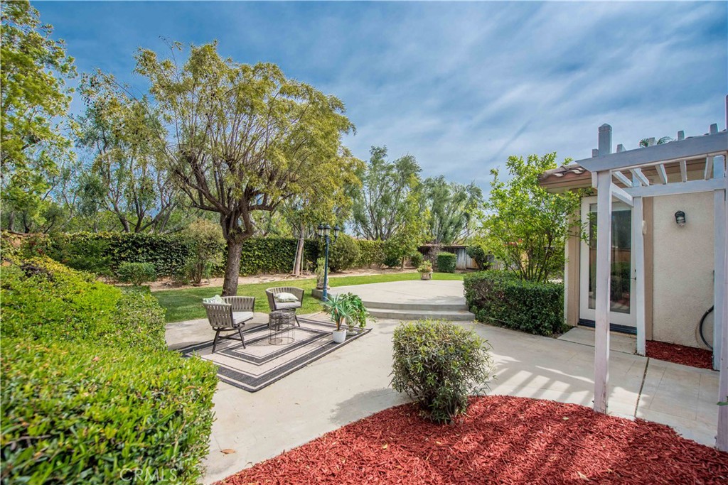 4285 Gardendale Court Riverside, CA 92505 - Photo 39 of 46