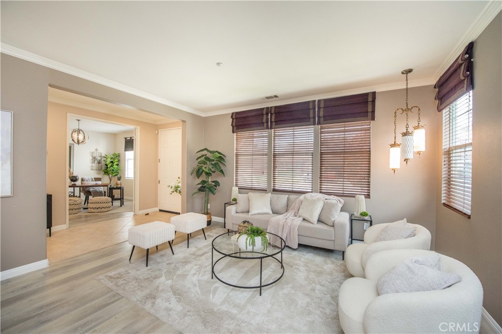 4285 Gardendale Court Riverside, CA 92505 - Photo 4 of 46