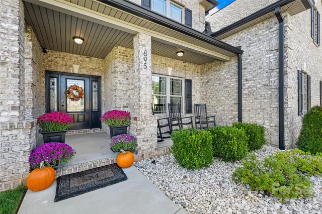 a view of outdoor space patio and deck view