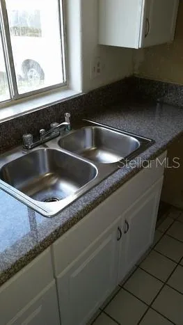 $1,650 | 2612D Hidden Lake Drive North, Unit B, Sarasota, FL 34237