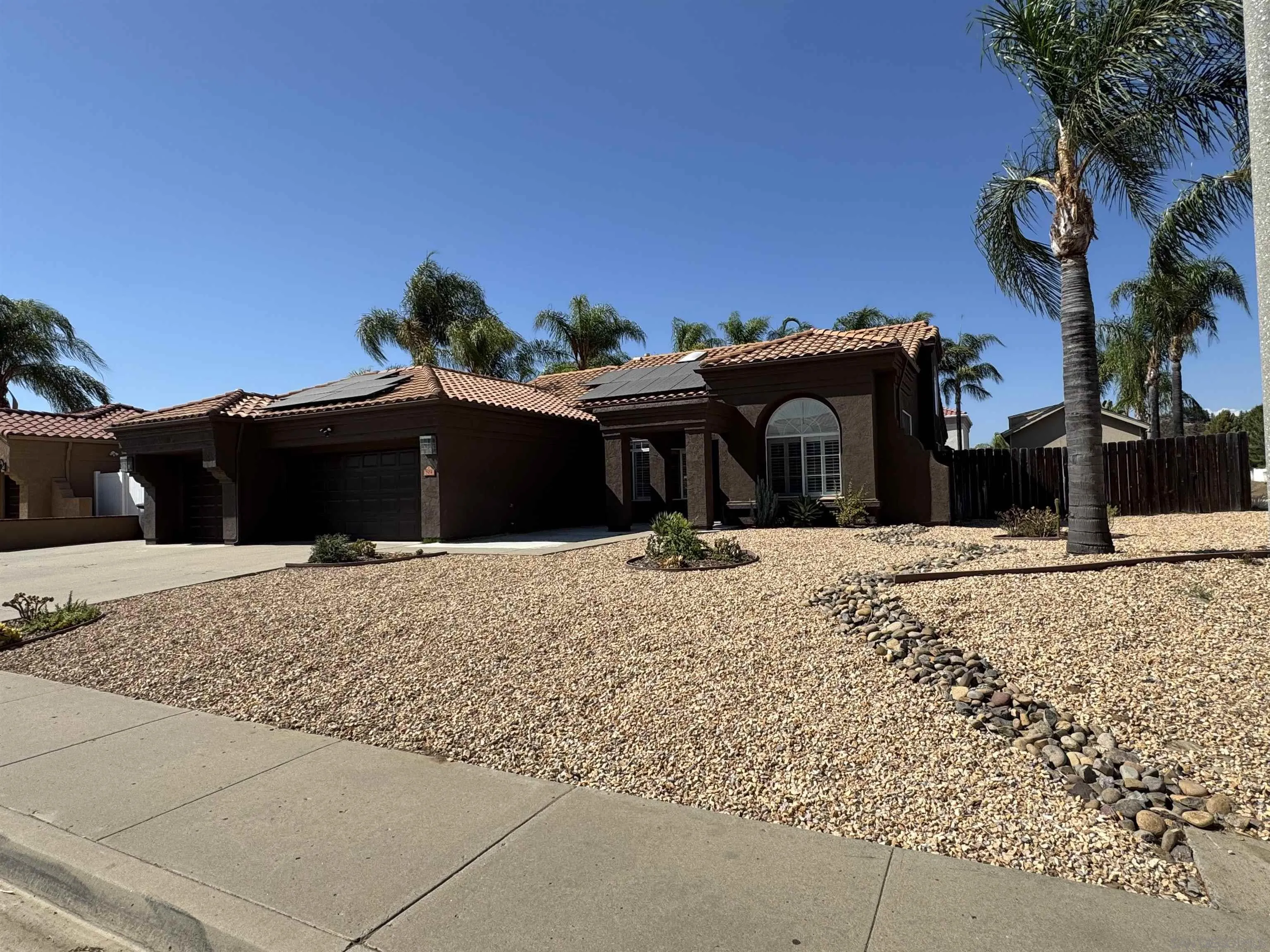 2934 Manzanita View Road Alpine, CA 91901 - Photo 2 of 49 Gallery Image 2