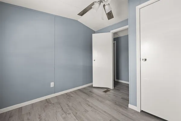 $1,200 | 2222 North Austin Avenue, Unit 44, Pearland, TX 77581