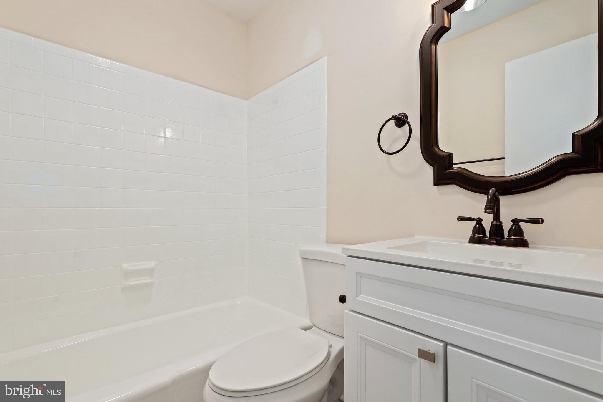 6705 Barrett Road Falls Church, VA 22042 - Photo 12 of 29 Gallery Image 12