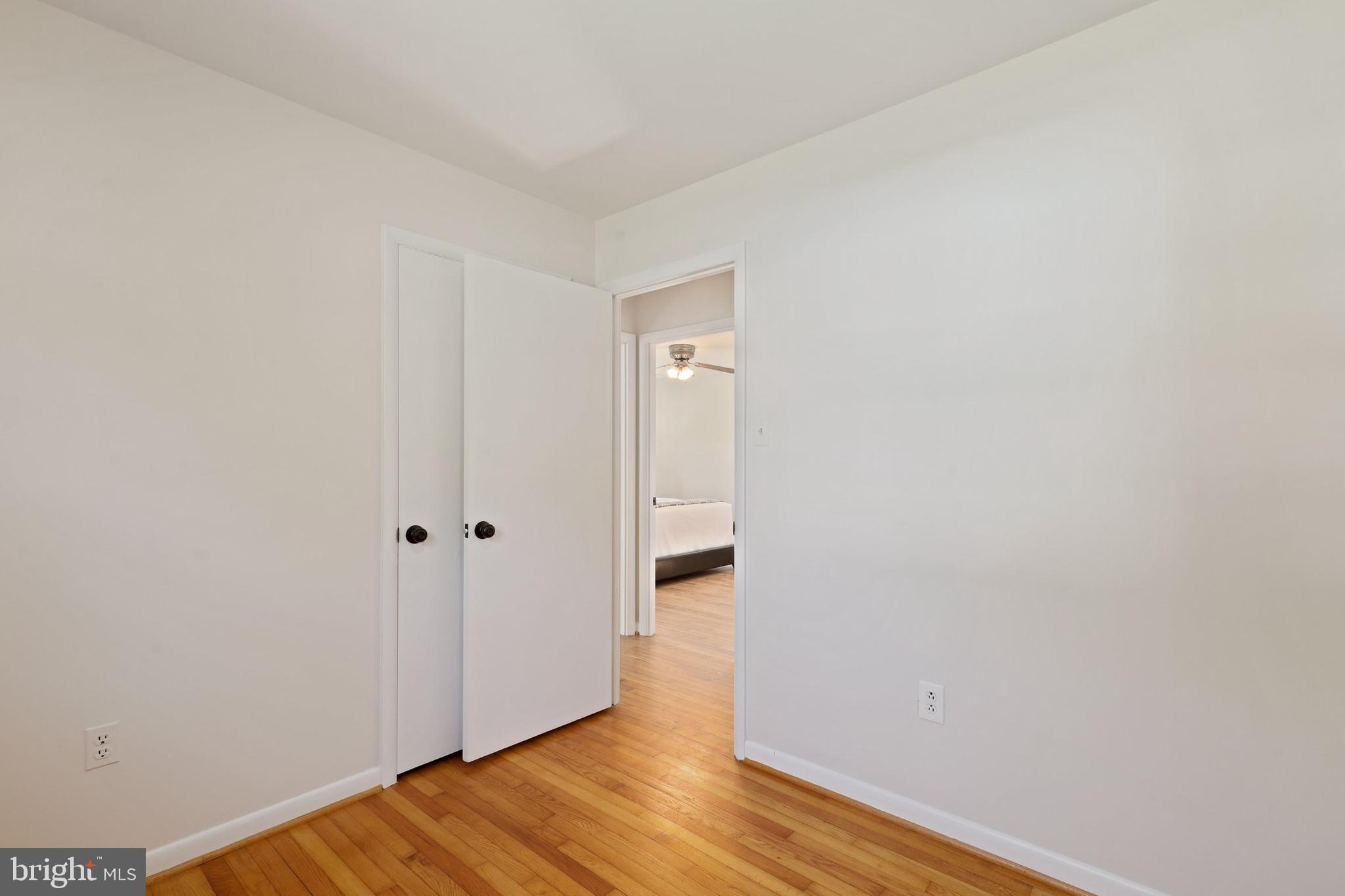6705 Barrett Road Falls Church, VA 22042 - Photo 14 of 29 Gallery Image 14
