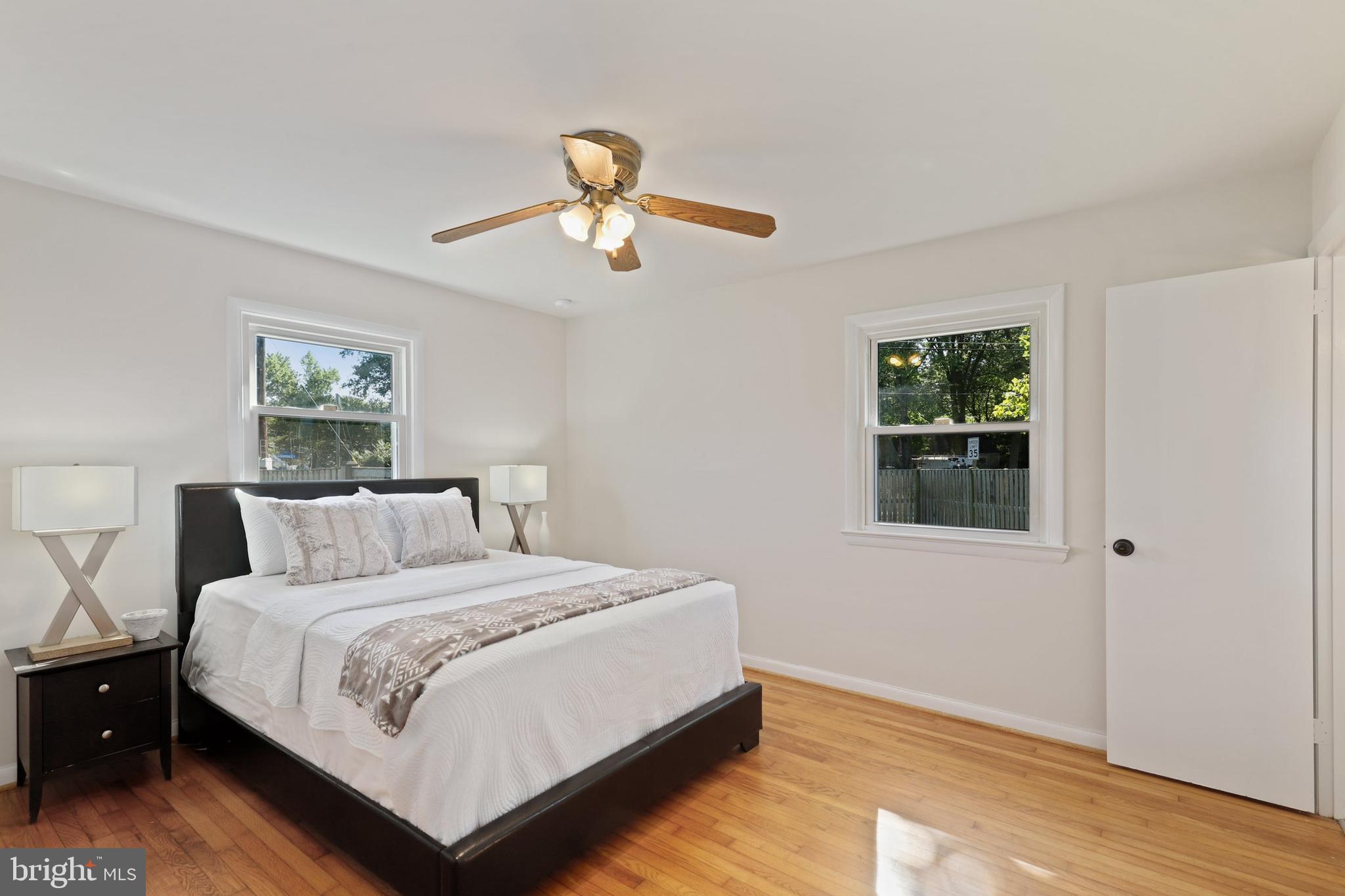 6705 Barrett Road Falls Church, VA 22042 - Photo 15 of 29 Gallery Image 15