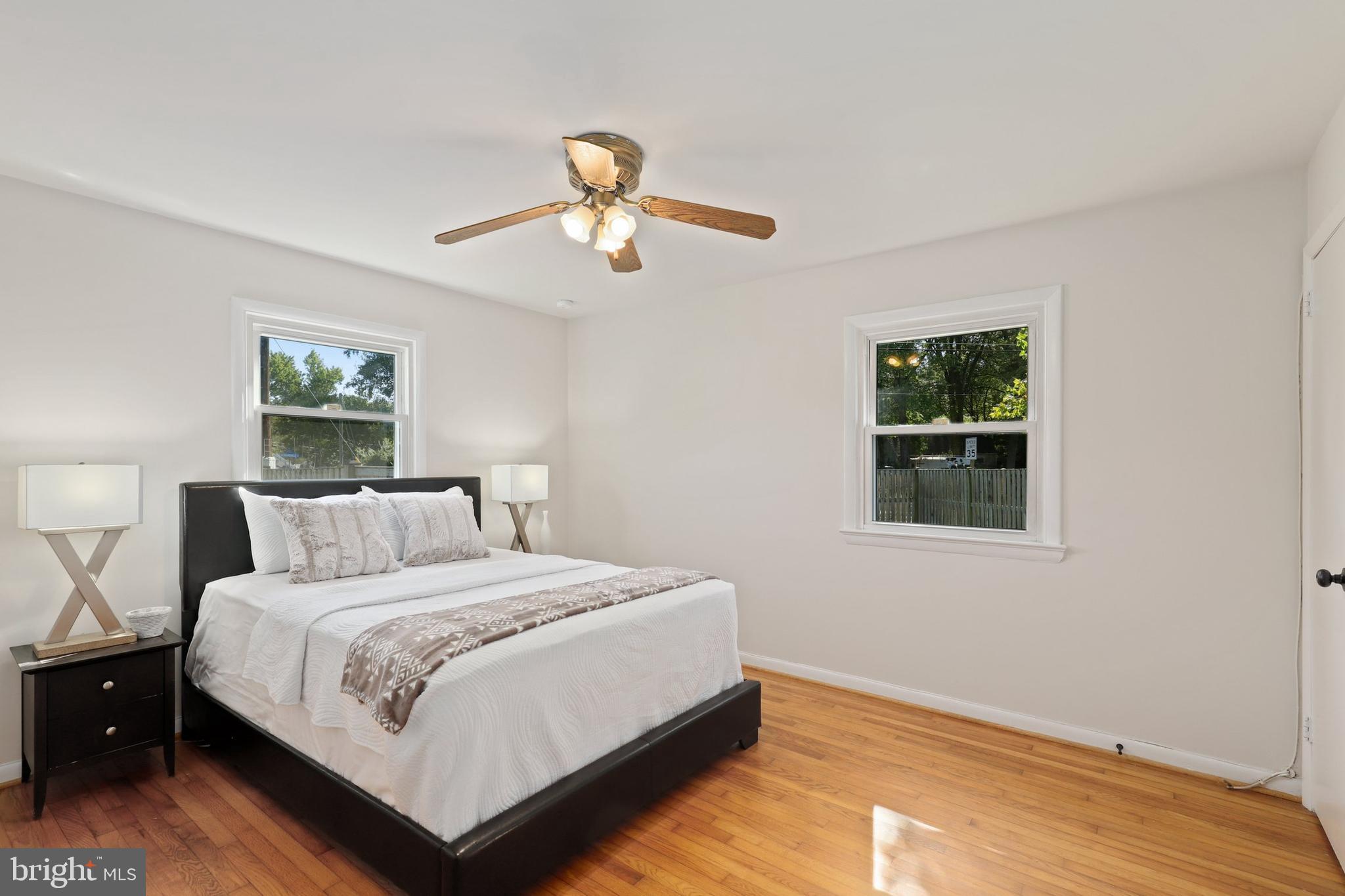 6705 Barrett Road Falls Church, VA 22042 - Photo 16 of 29 Gallery Image 16