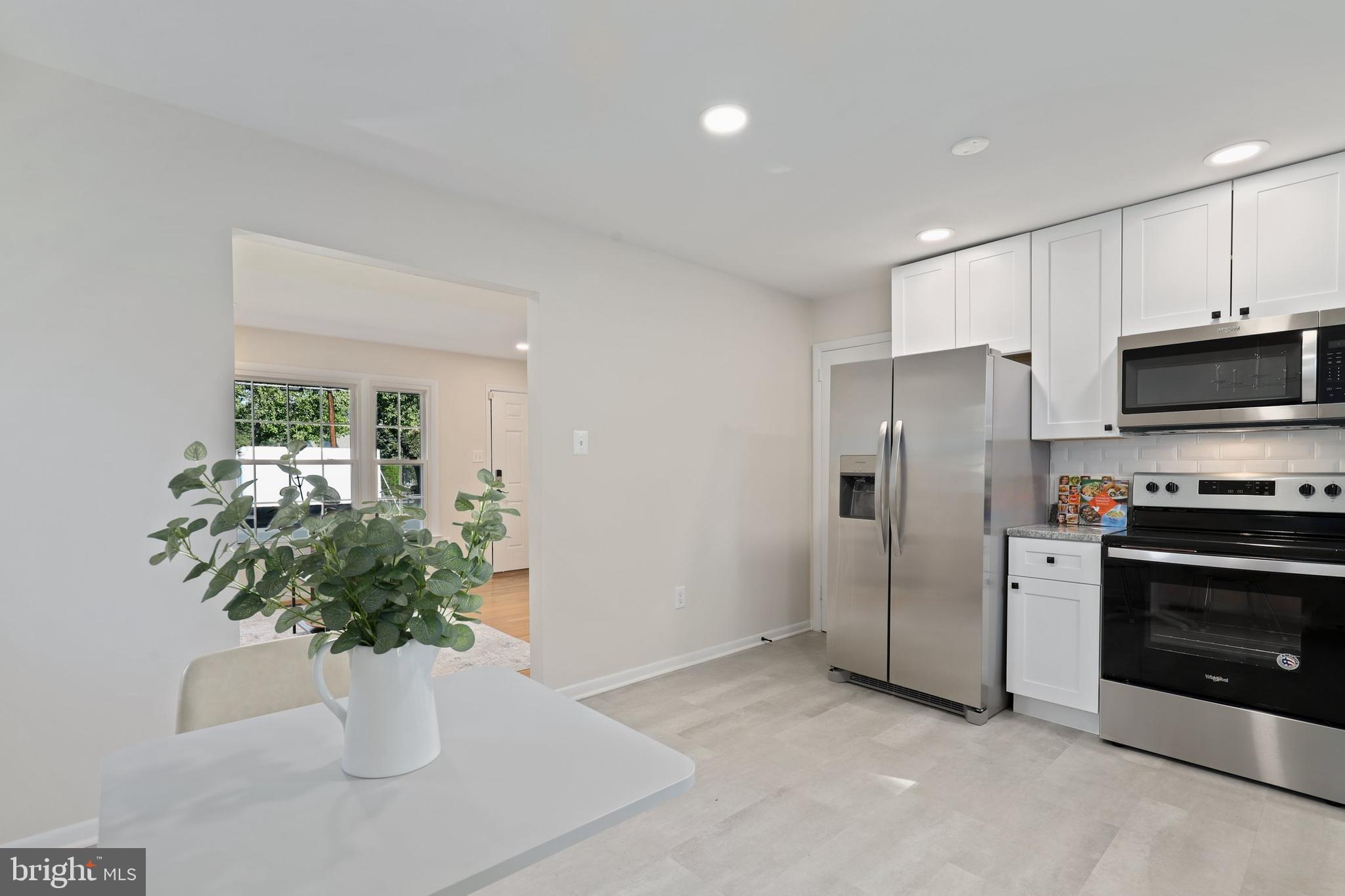 6705 Barrett Road Falls Church, VA 22042 - Photo 9 of 29 Gallery Image 9