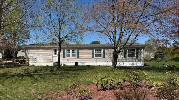 $219,900 | 41 Wright Way, Coventry, RI 02816