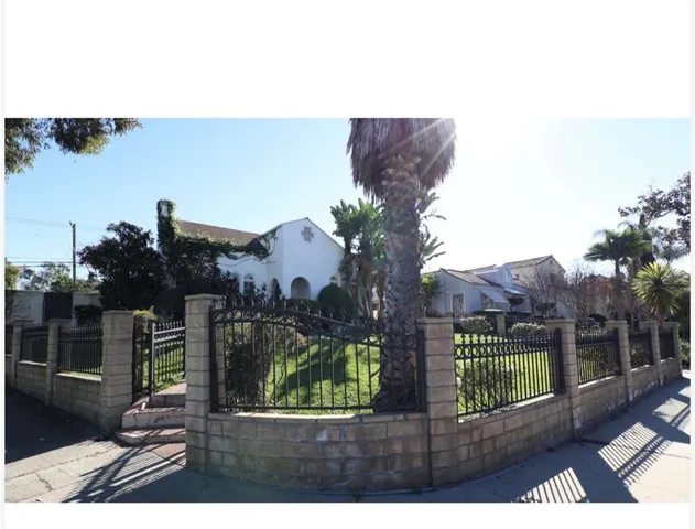 $2,149,900 | 1000 South Hudson Avenue, Los Angeles, CA 90019