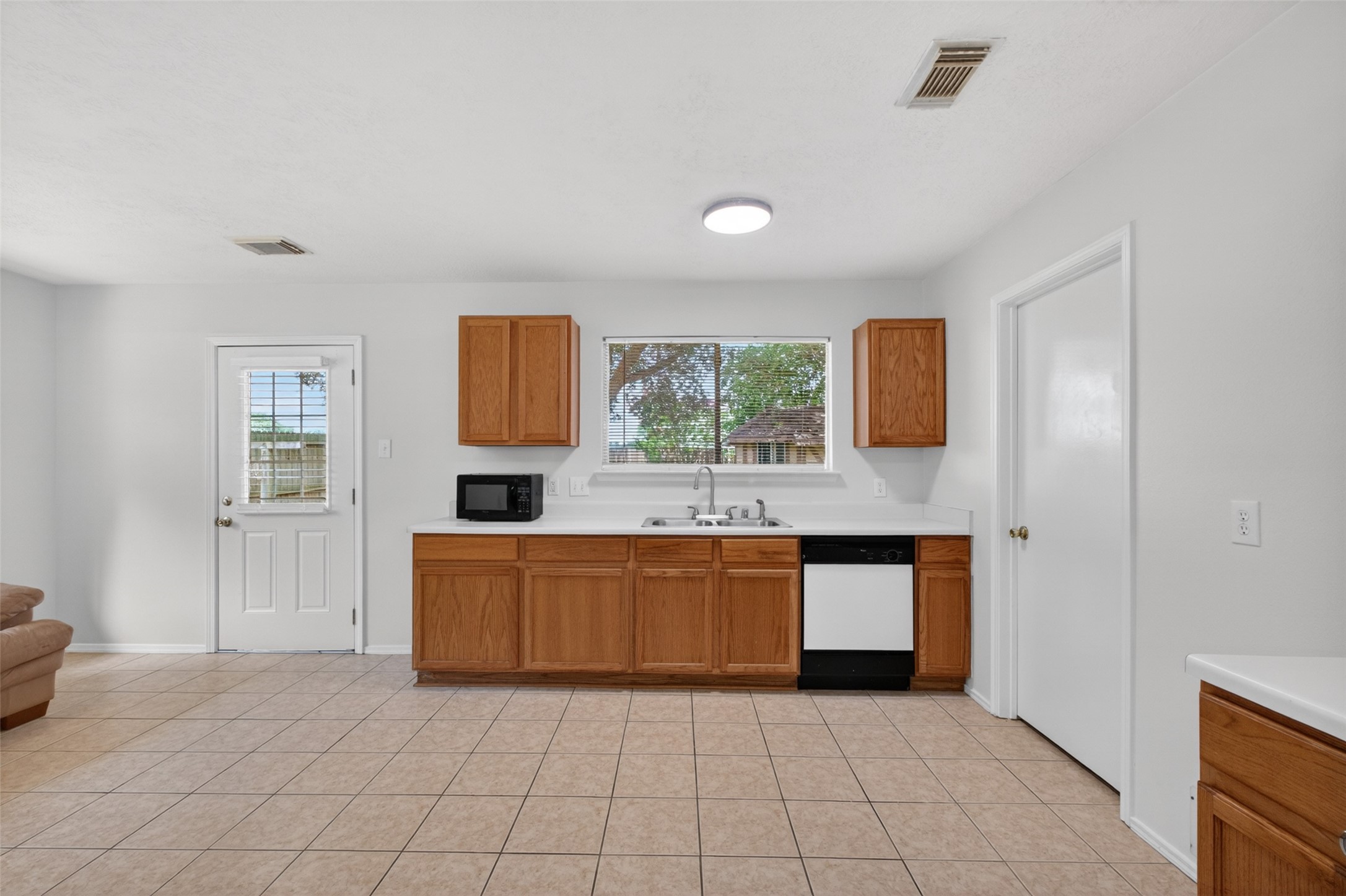 1208 Cambay Drive Rosenberg, TX 77471 - Photo 13 of 30