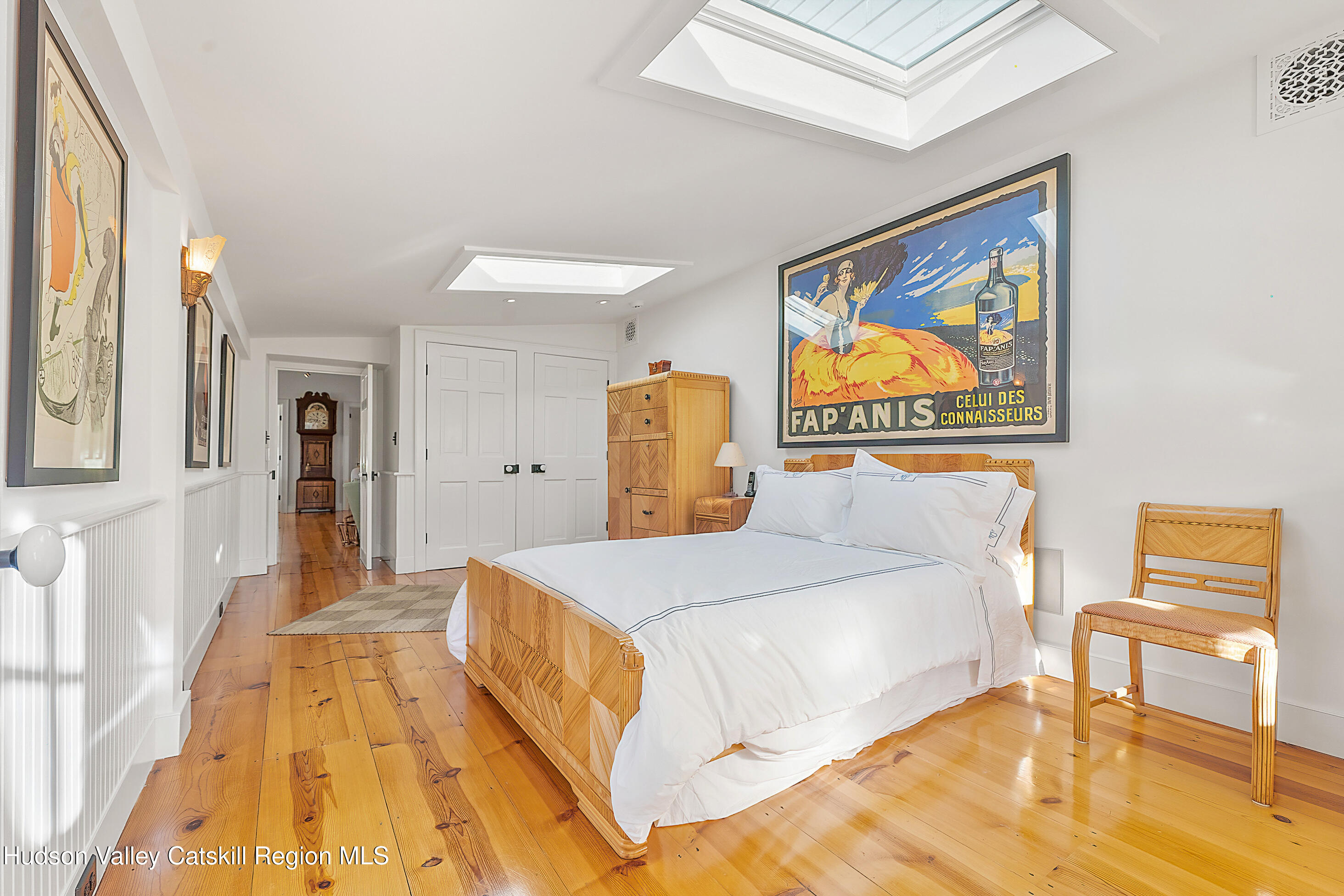 47 White Bridge Road Old Chatham, NY 12136 - Photo 56 of 68 71-print-WBF_Guest-interior Hayloft MSTR