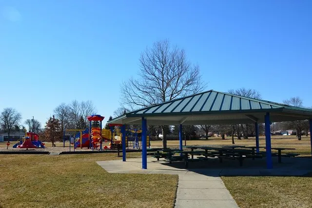 $215,000 | 25031 Wagner Avenue, Warren, MI 48089