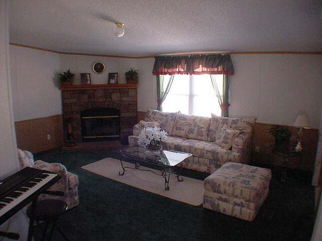 2409 A Davis Road Eastanollee, GA 30538 - Photo 8 of 9 Gallery Image 8