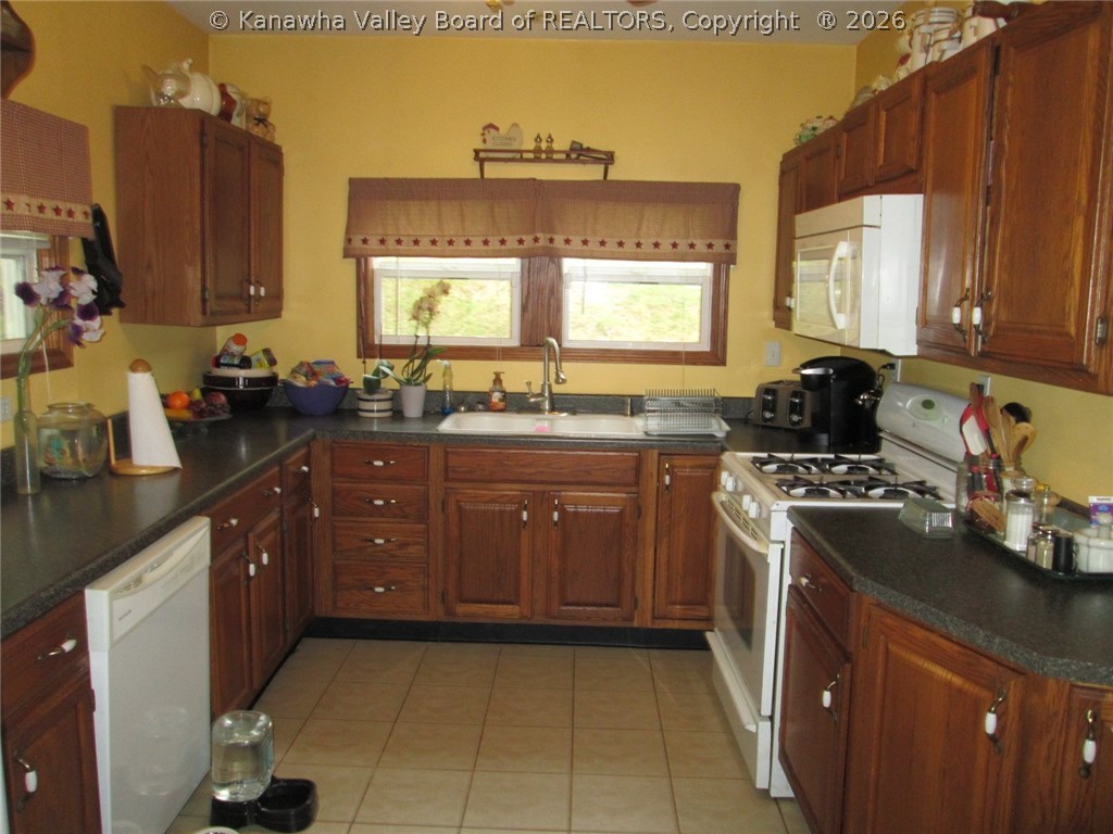 11625 Frame Road Elkview, WV 25071 - Photo 14 of 26 Gallery Image 14
