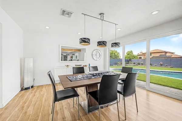 $5,999 | 2800 South Bala Drive, Tempe, AZ 85282