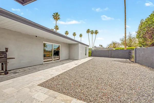 $5,999 | 2800 South Bala Drive, Tempe, AZ 85282