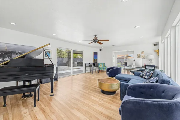 $5,999 | 2800 South Bala Drive, Tempe, AZ 85282