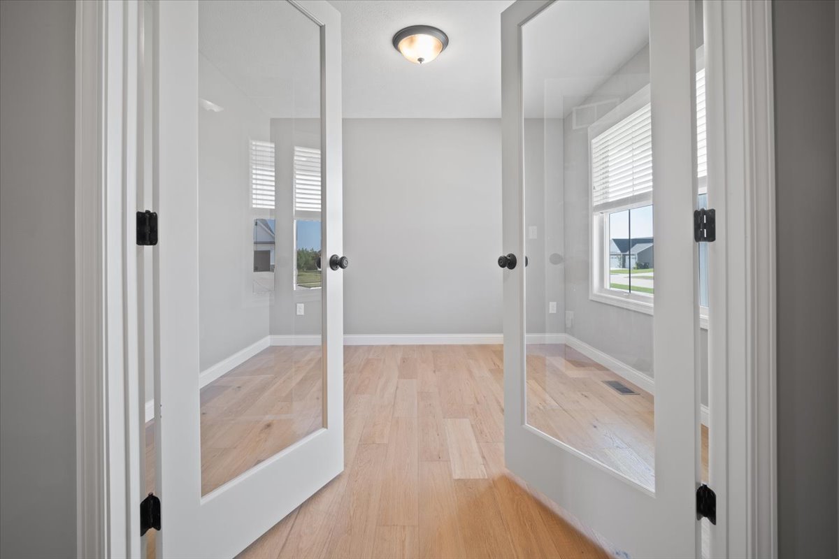 2617 Shale Road Normal, IL 61761 - Photo 14 of 48 Gallery Image 14