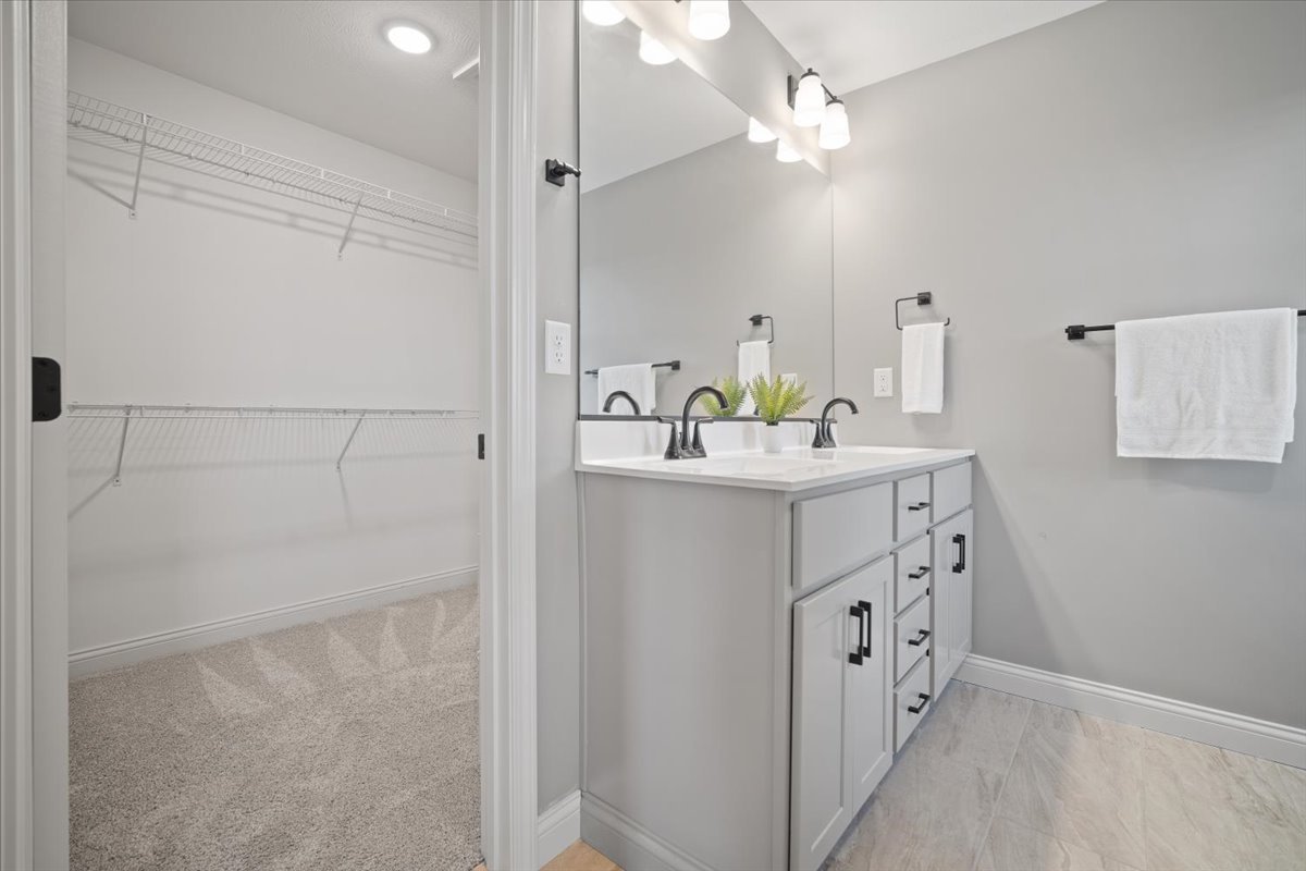 2617 Shale Road Normal, IL 61761 - Photo 22 of 48 Gallery Image 22