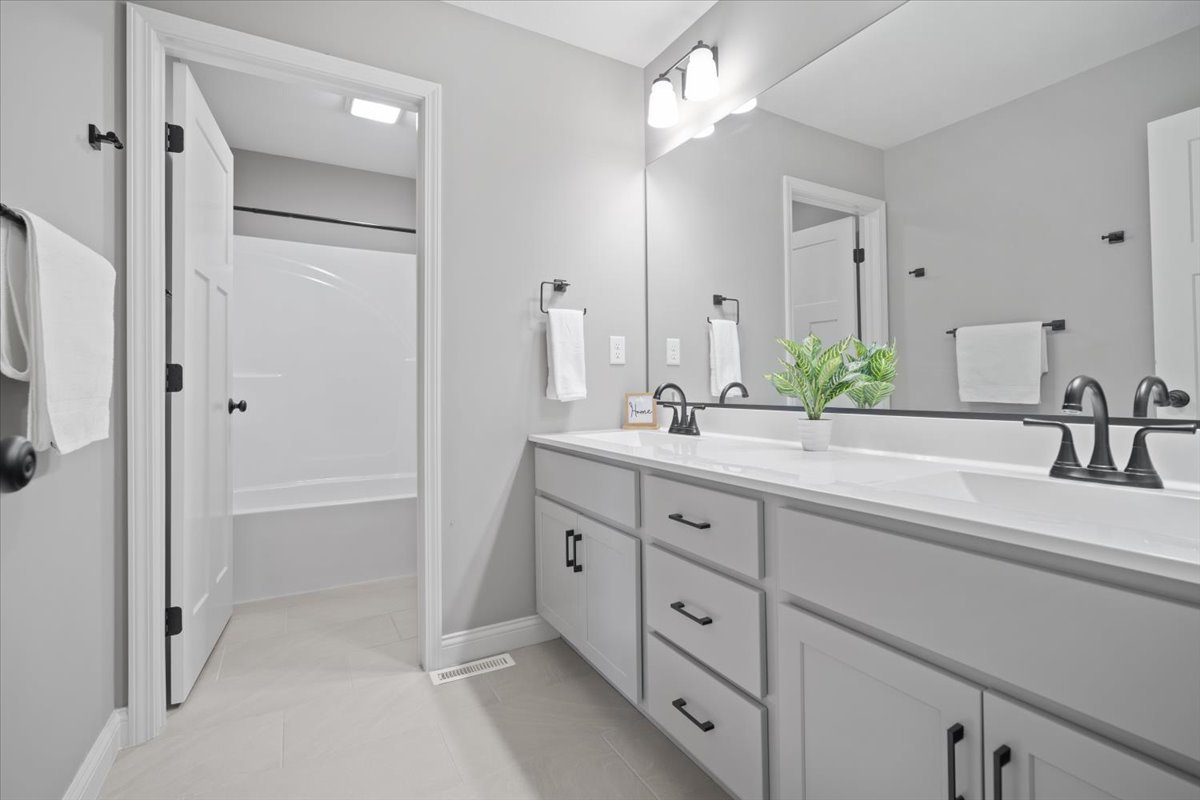 2617 Shale Road Normal, IL 61761 - Photo 26 of 48 Gallery Image 26
