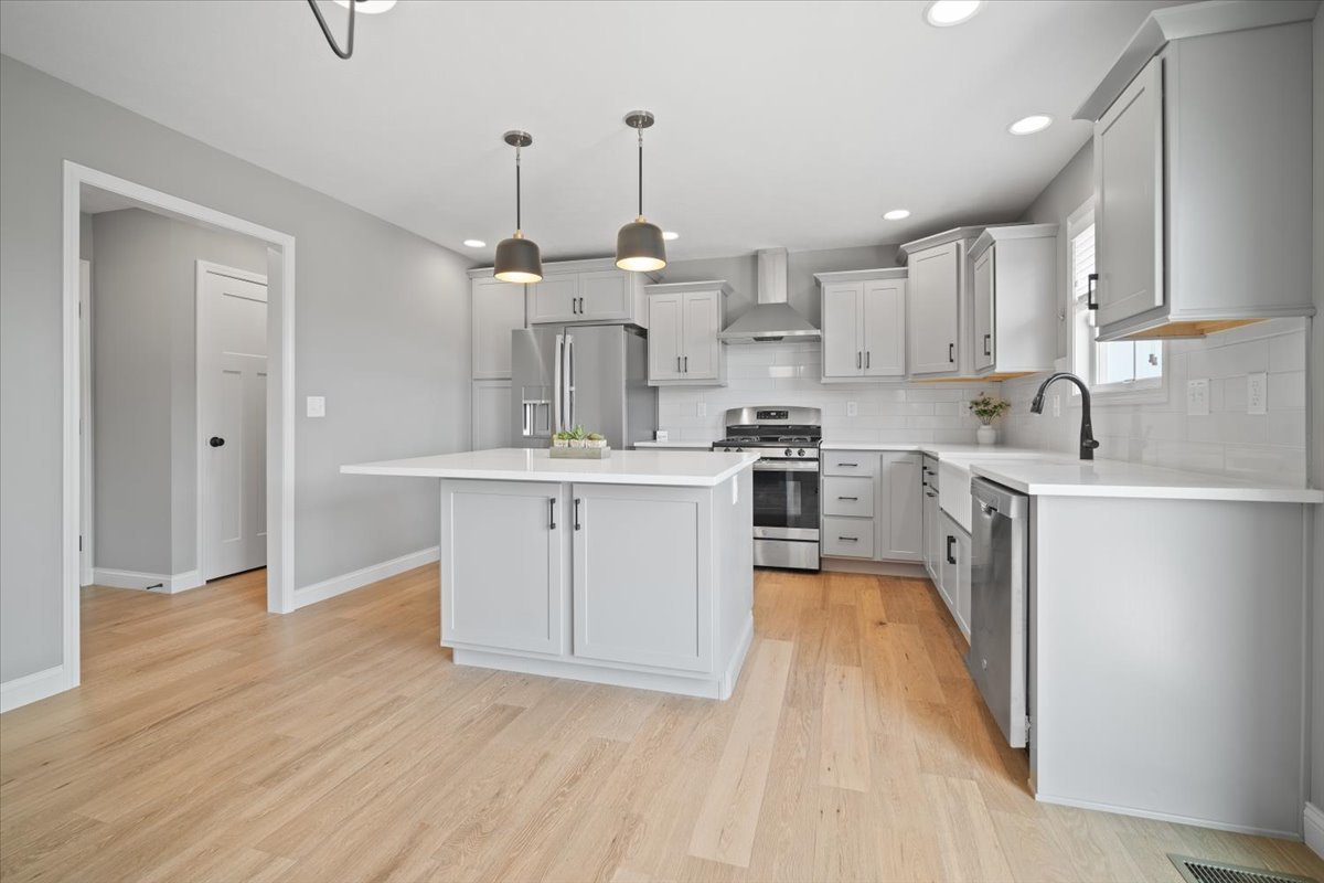 2617 Shale Road Normal, IL 61761 - Photo 4 of 48 Gallery Image 4