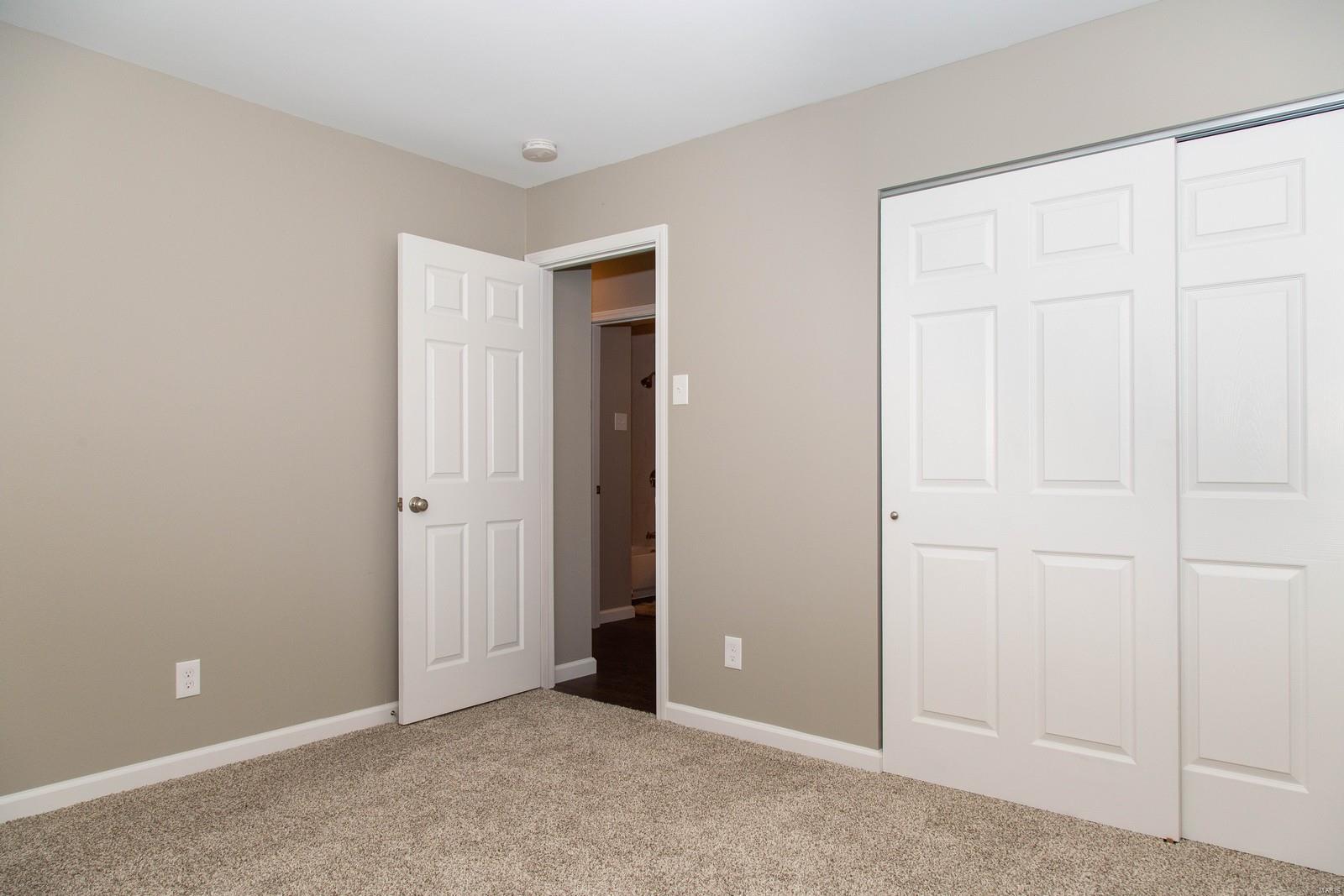 42 Roland Avenue Ballwin, MO 63021 - Photo 23 of 27 Gallery Image 23