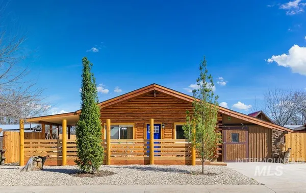 $589,900 | 2210 Glenview Drive, Nampa, ID 83686