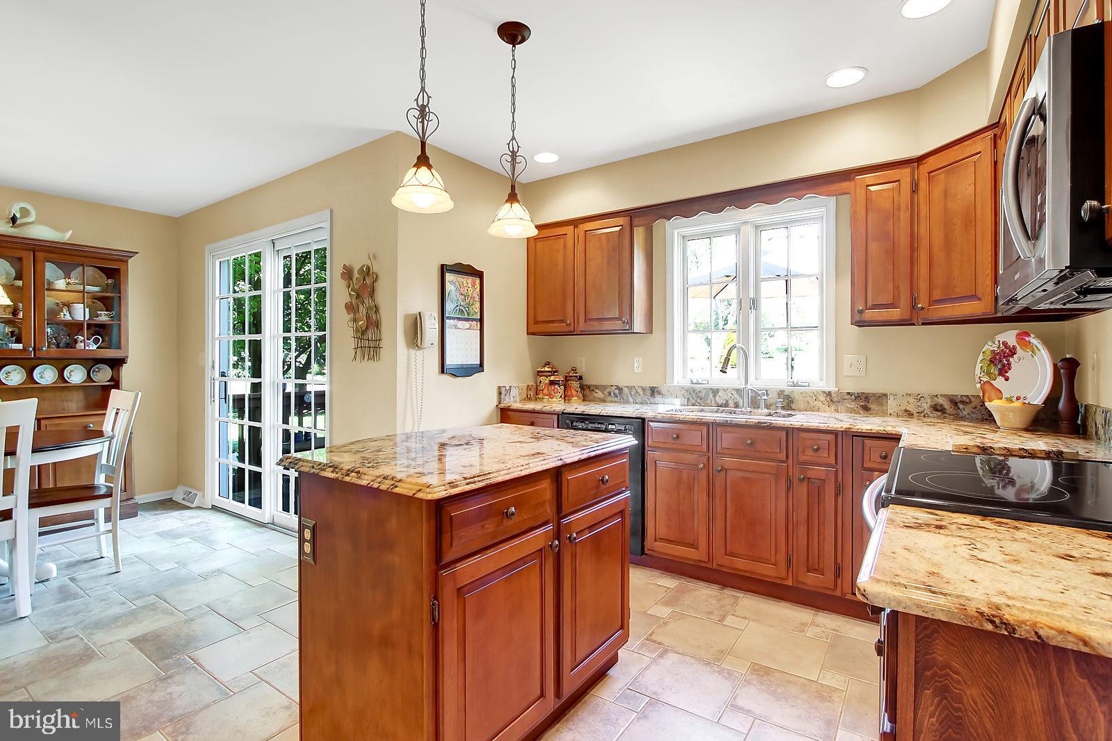 2794 Chestnut Run Road York, PA 17402 - Photo 12 of 36 Gallery Image 12