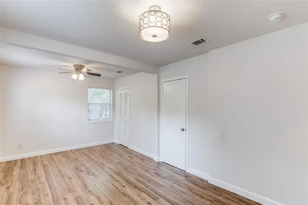 $2,895 | 852 Northwood Road, Fort Worth, TX 76107