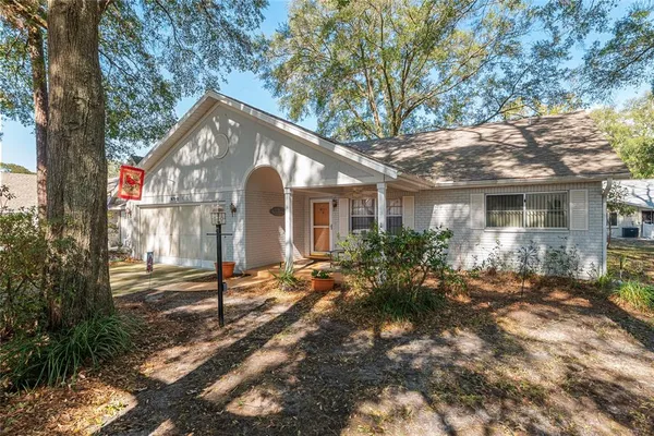 $215,000 | 8711 Southwest 92nd Place, Unit D, Ocala, FL 34481