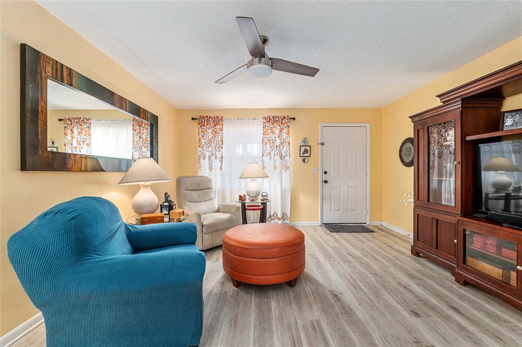 8711 Southwest 92nd Place, Unit D Ocala, FL 34481 - Photo 15 of 62