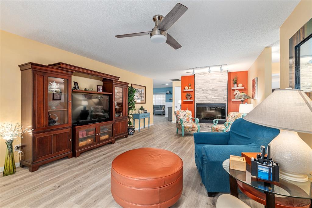 8711 Southwest 92nd Place, Unit D Ocala, FL 34481 - Photo 16 of 62