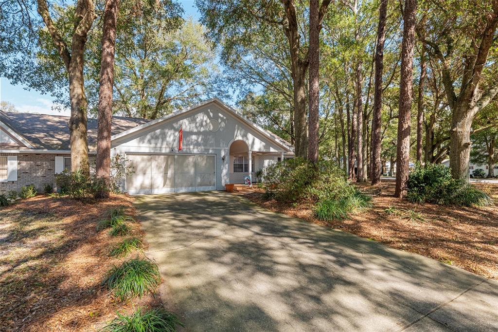 8711 Southwest 92nd Place, Unit D Ocala, FL 34481 - Photo 5 of 62